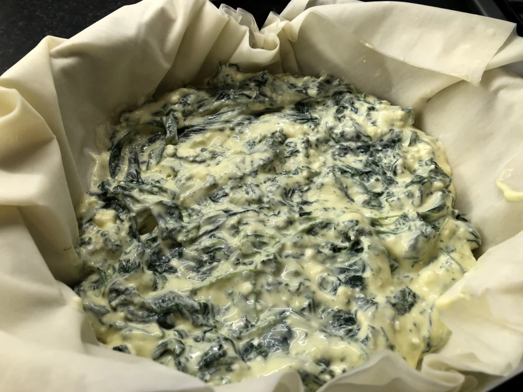 Pita au fromage et aux épinards (recette bosniaque) - Étape 9