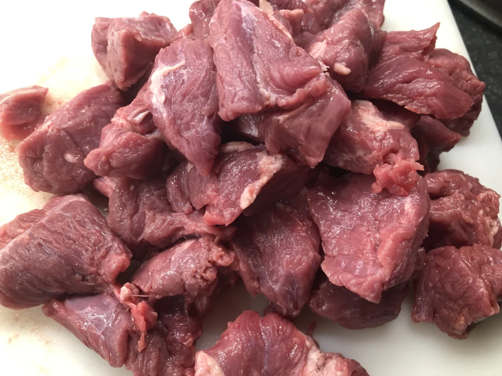 Tajine de bœuf aux poires et carottes - Étape 1