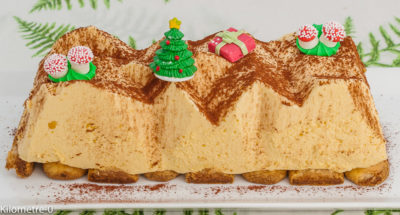 Photo de recette de bûche de Noël, tiramisu, cuisine italienne, facile, mascarpone, crème, café, amaretton rapide, Noël de Kilomètre-0, blog de cuisine réalisée à partir de produits de saison et issus de circuits courts