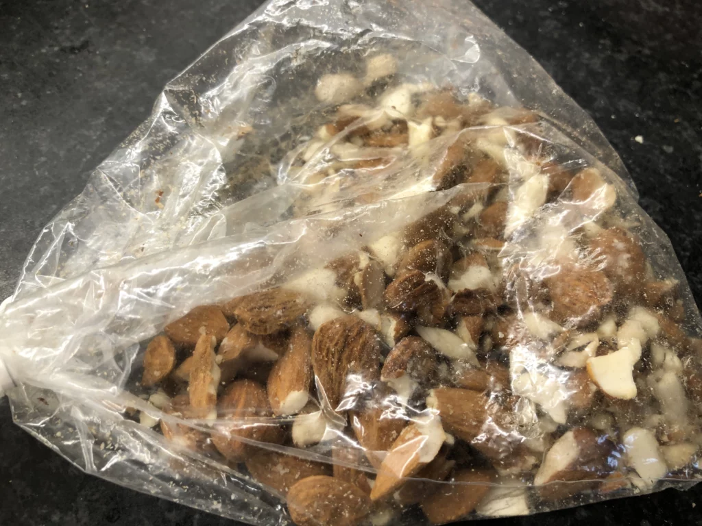 Bûche de nougat glacé - Étape 1