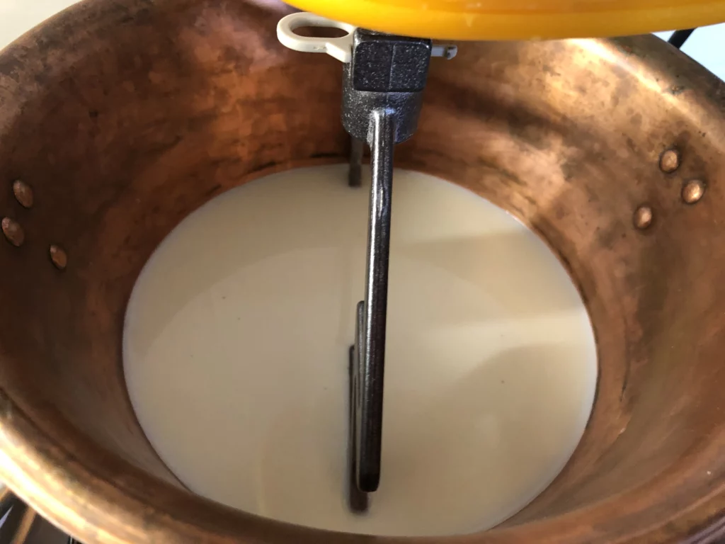 Lait concentré maison - Étape 1