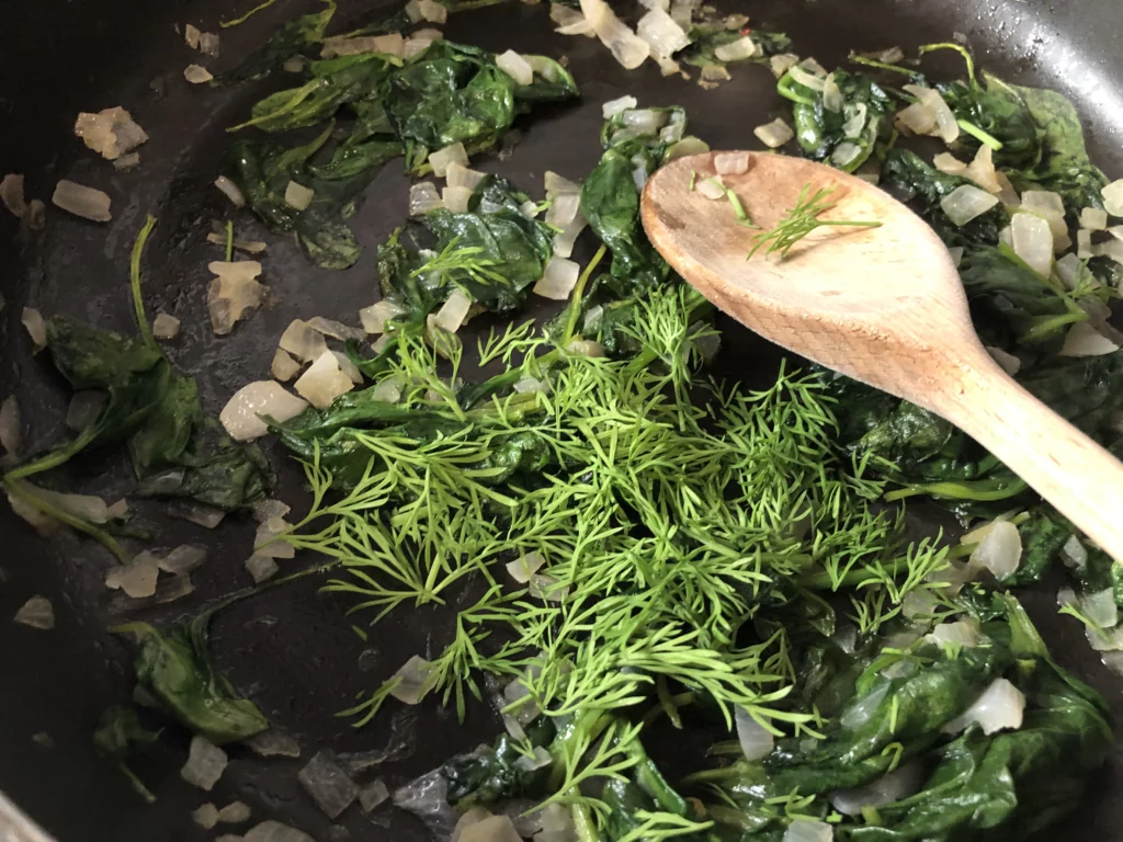 Chaussons farcis à la poêle, Qutab ou Kutab (Azerbaïdjan) - Étape 4