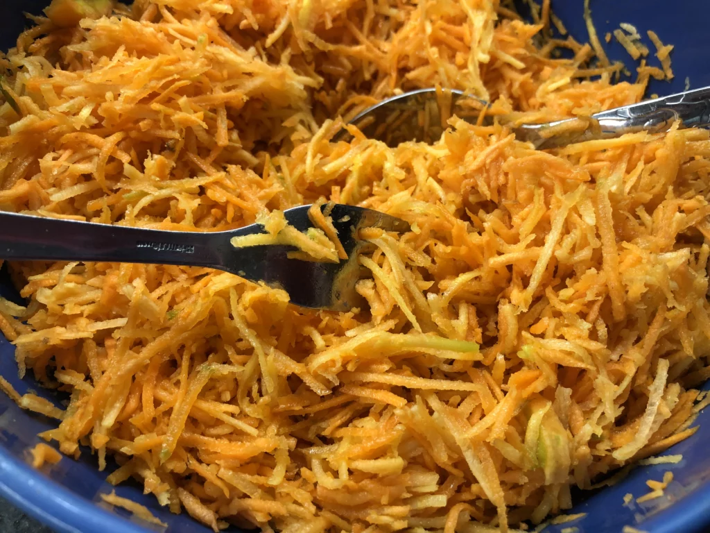 Salade de carottes râpées aux noix de cajou - Étape 2