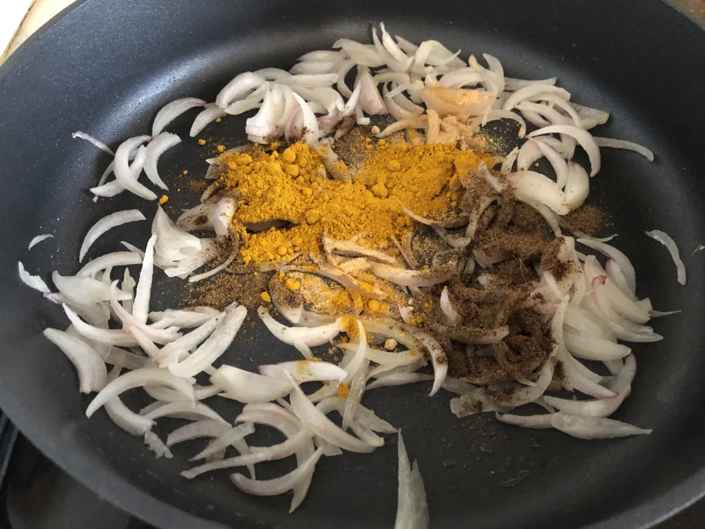 Mijoté de saucisses aux épices - Étape 6