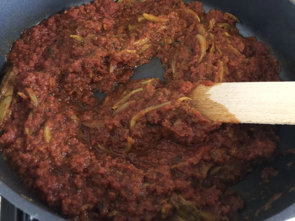 Mijoté de saucisses aux épices - Étape 8