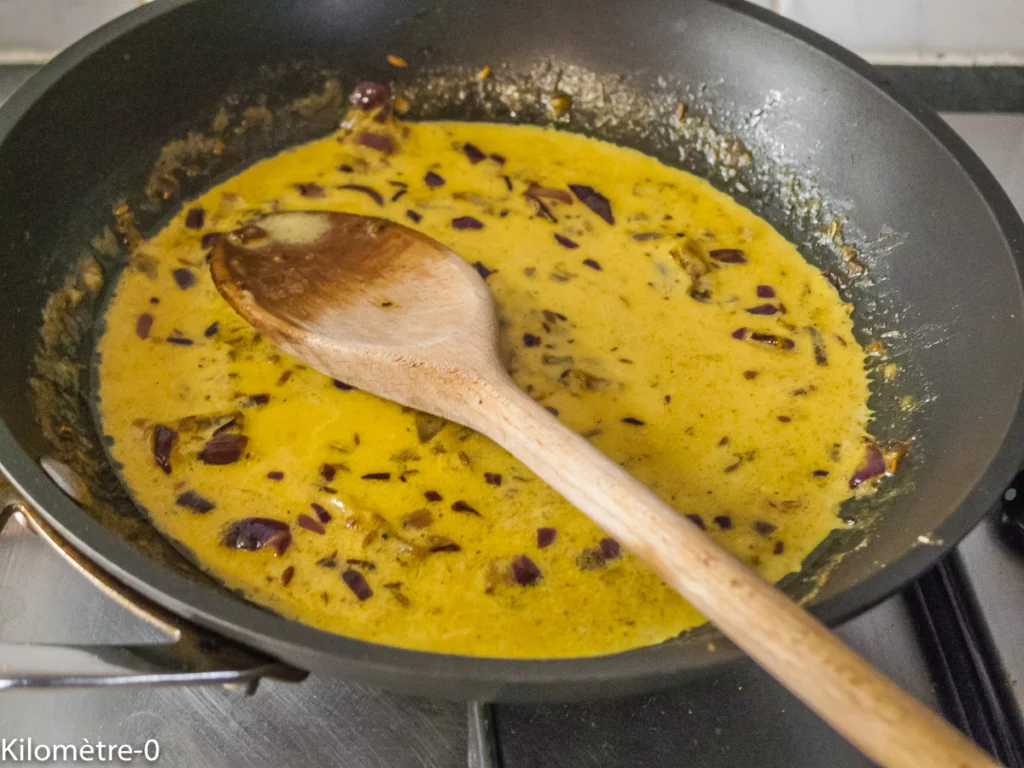 Naans et curry aux œufs - Étape 5