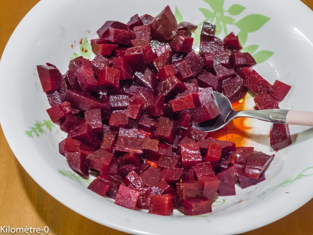 Salade de betterave au chou rouge et à l&rsquo;avocat - Étape 1