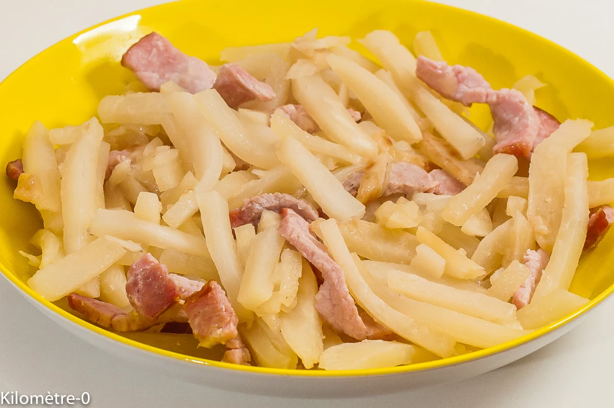 Photo de recette de poêlée, radis noir, radis, bacon, facile, rapide, healthy, Kilomètre-0, blog de cuisine réalisée à partir de produits de saison et issus de circuits courts