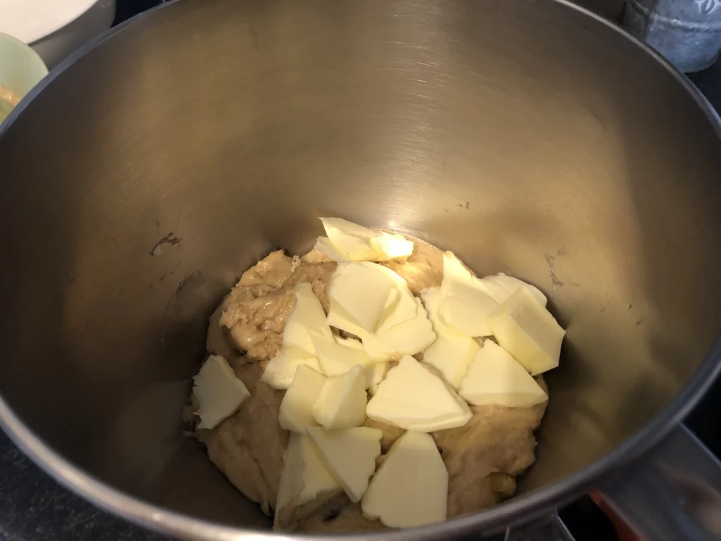 Kulich, brioche pascale Russe - Étape 6