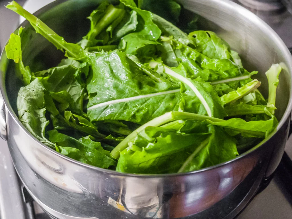 Soupe aux fanes de navets et carottes - Étape 4