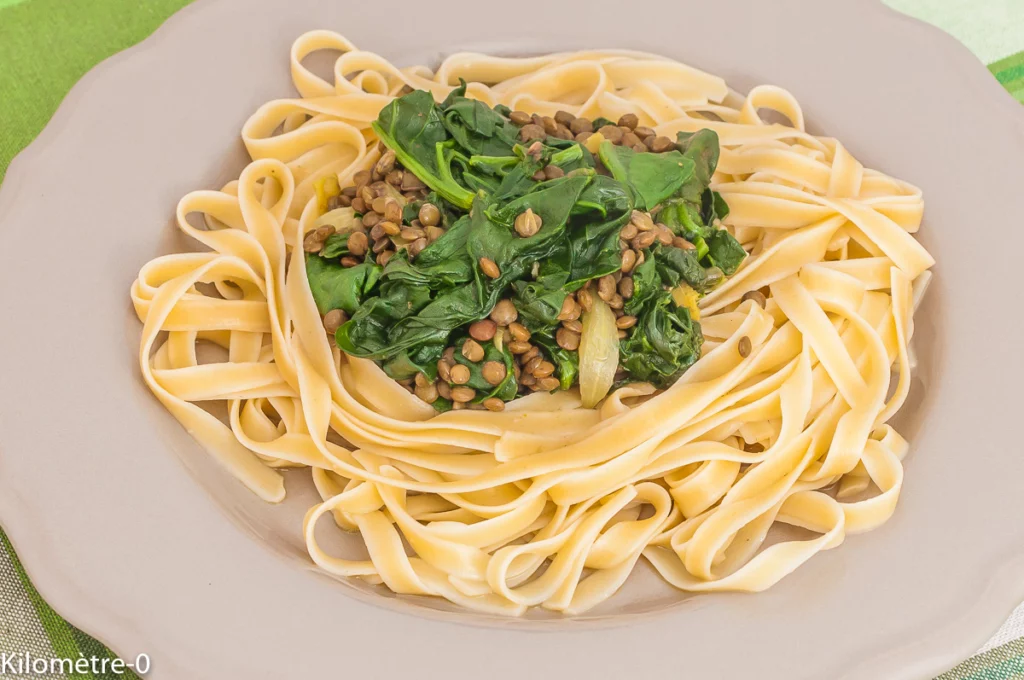Lentilles et épinards aux pâtes - Étape 9