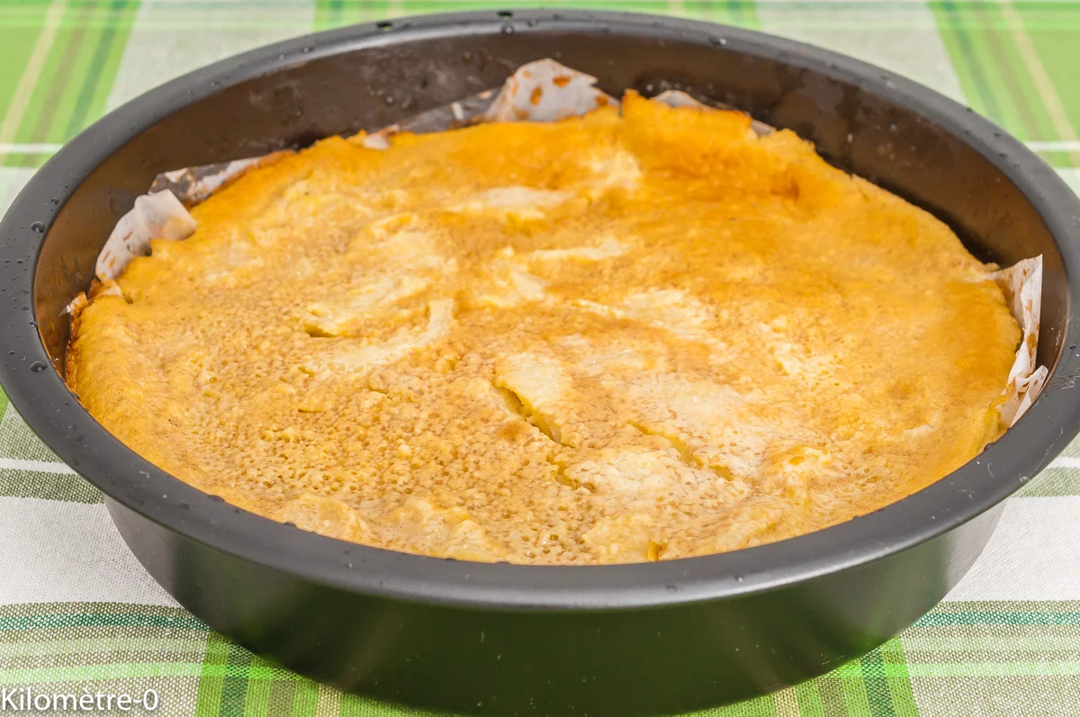 Photo de recette de flan aux pommes, fruits, facile, dessert, léger, laitage, bio de Kilomètre-0, blog de cuisine réalisée à partir de produits de saison et issus de circuits courts