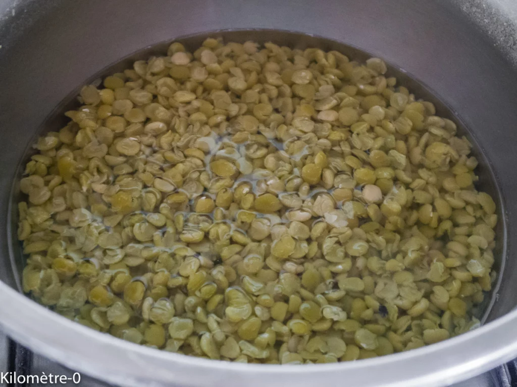 Salade printanière et gaufres aux pois cassés - Étape 1