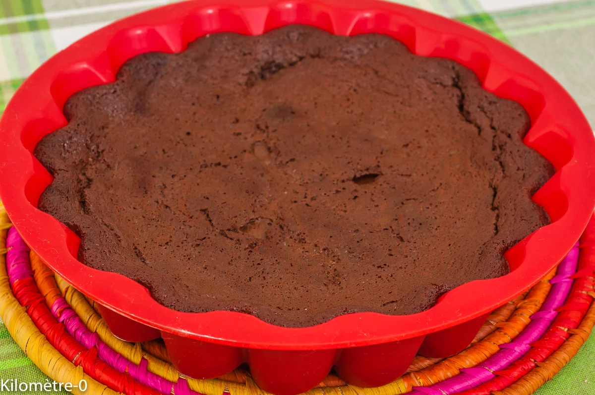 Photo de recette de gâteau, acqua faba, jus de pois chiche, dessert,facile, économique, chocolat, Kilomètre-0, blog de cuisine réalisée à partir de produits de saison et issus de circuits courts