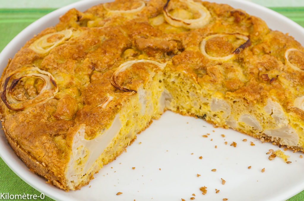 Photo de recette de gâteau, chou fleur, Ottolenghi, chou, oeufs, sésame, facile, bio, végétarienne, healthy, deKilomètre-0, blog de cuisine réalisée à partir de produits de saison et issus de circuits courts