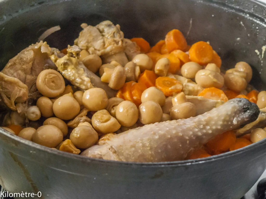 Poulet aux carottes et champignons - Étape 3