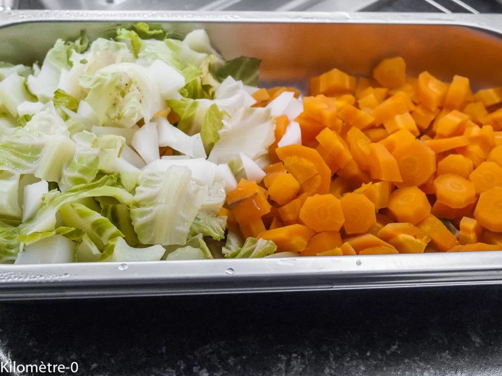 Salade de côtes de chou fleur et carottes à la fêta - Étape 2