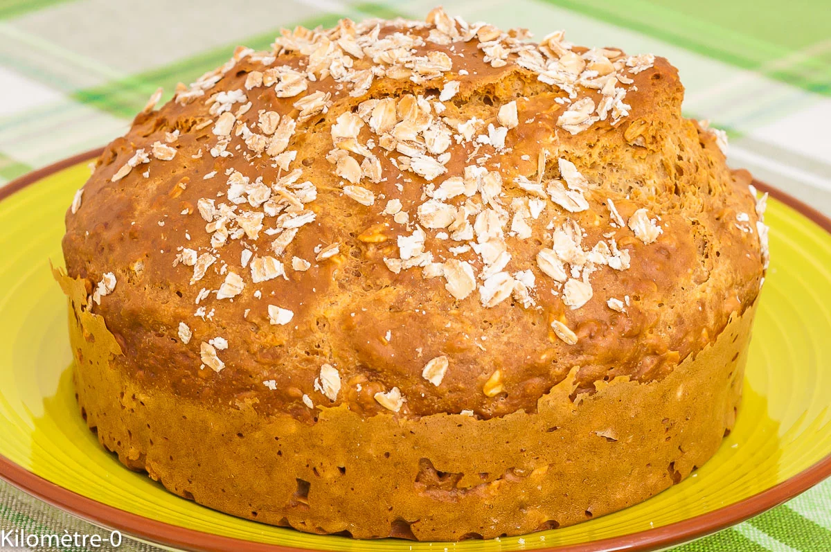 Photo de recette Soda bread, pain irlandais sans levure de boulanger, facile, rapide, pain rapide, bio de Kilomètre-0, blog de cuisine réalisée à partir de produits de saison et issus de circuits courts