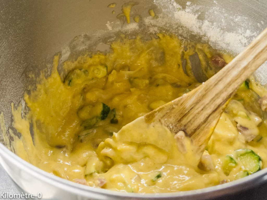 Cake aux lardons, courgettes et emmental - Étape 7