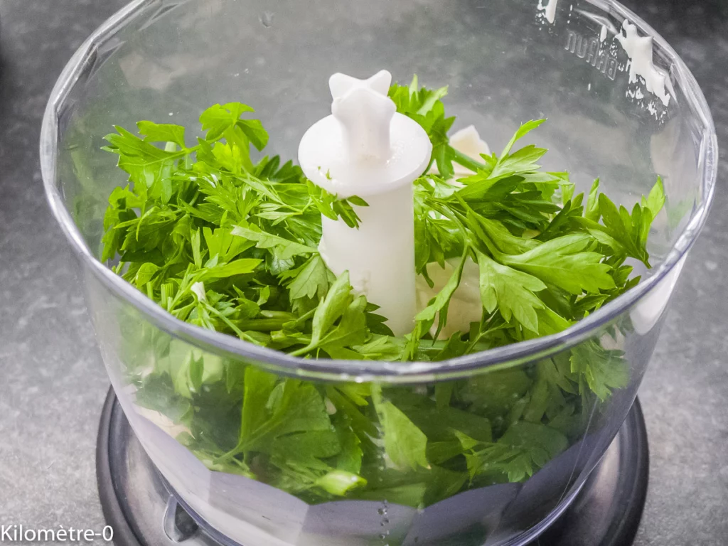 Asperges cuites à la vapeur, sauce au fromage blanc légère - Étape 5