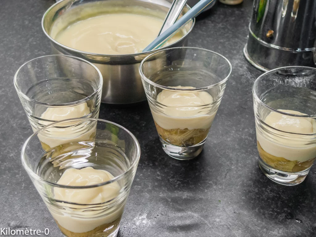 Verrine rhubarbe fraises, sauce gingembre - Étape 9