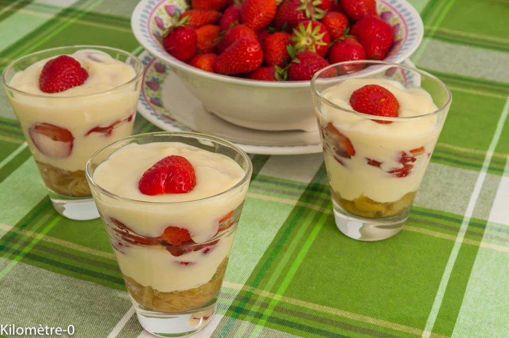 Verrine rhubarbe fraises, sauce gingembre - Étape 11
