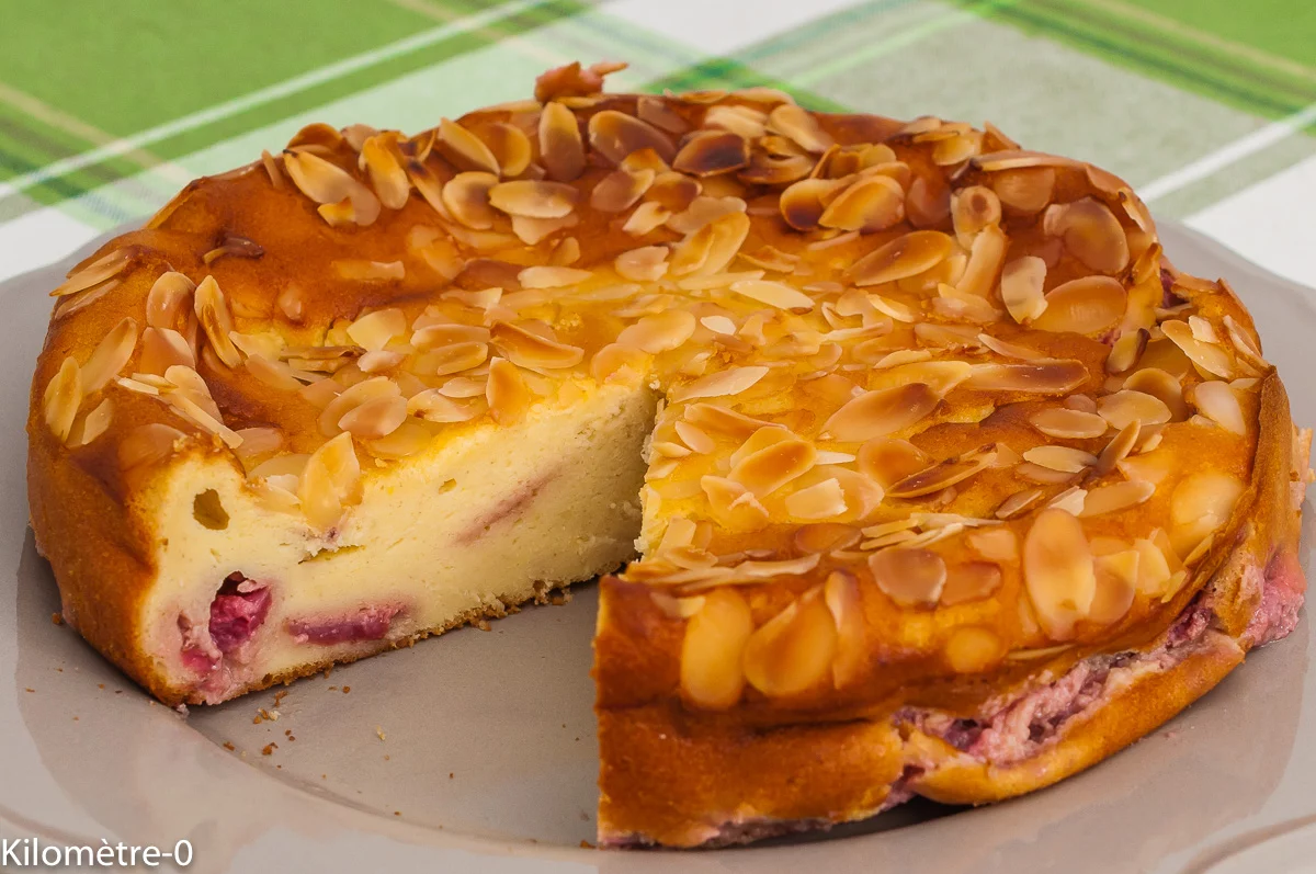 Photo de recette de gâteau, dessert, fraises, ricotta, amandes, facile, rapide, léger, Kilomètre-0, blog de cuisine réalisée à partir de produits de saison et issus de circuits courts