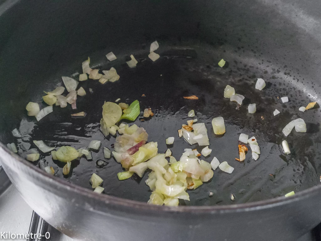 Tajine de kefta aux petits pois - Étape 3