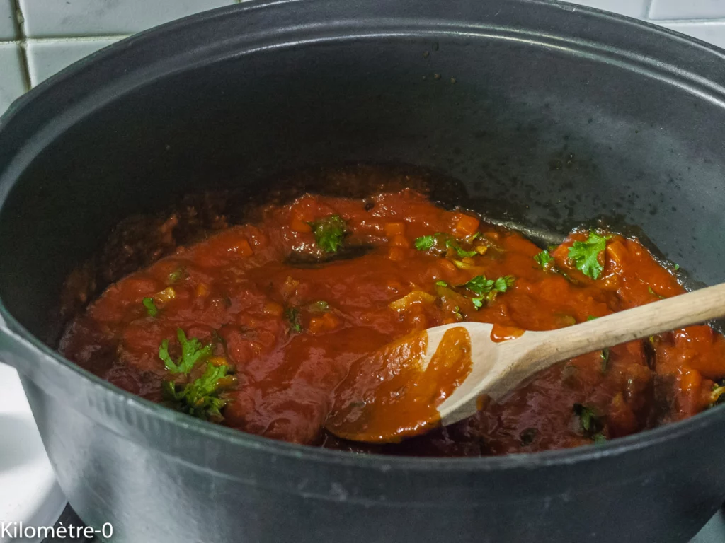 Tajine de kefta aux petits pois - Étape 8