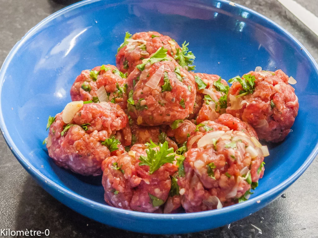 Tajine de kefta aux petits pois - Étape 6