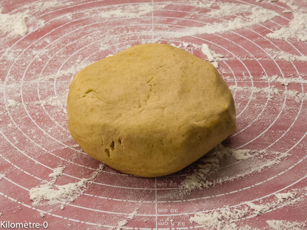 Tarte aux rhubarbes et fraises - Étape 1