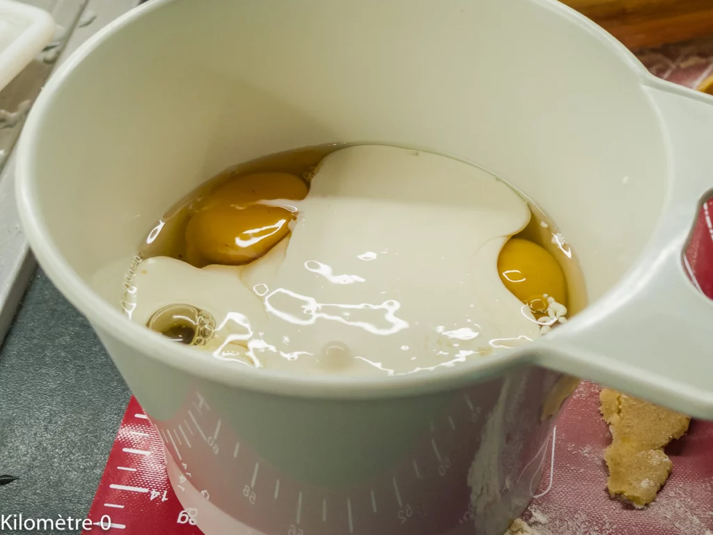 Tarte aux rhubarbes et fraises - Étape 5