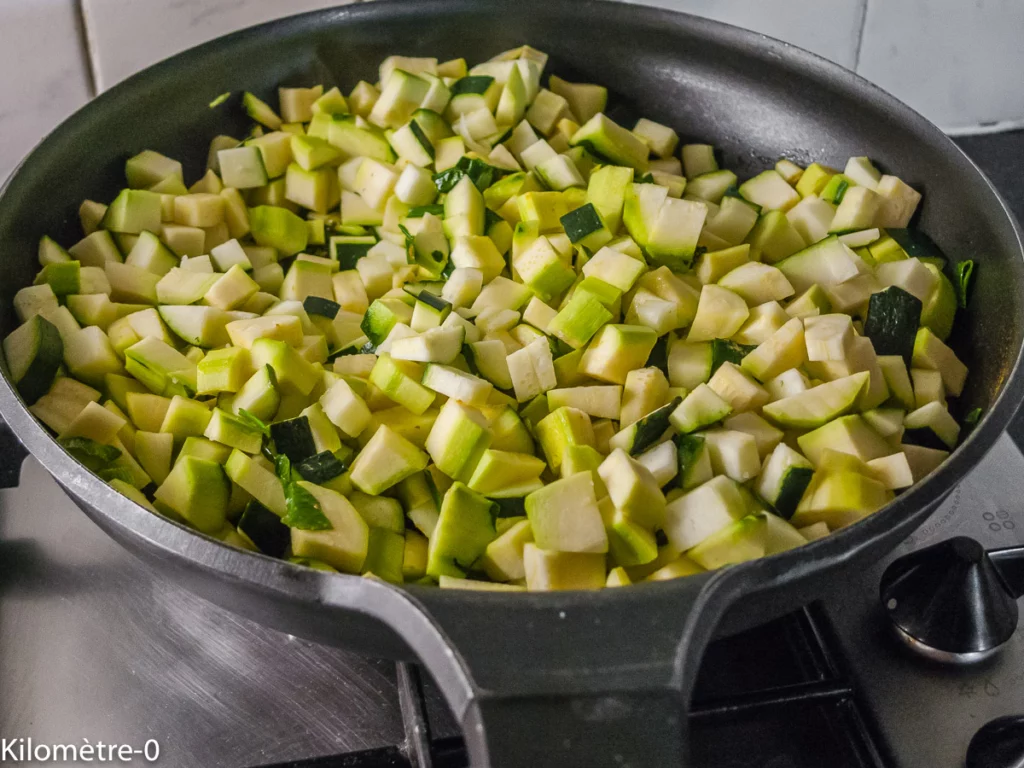 Moules aux courgettes, curry et fêta - Étape 3