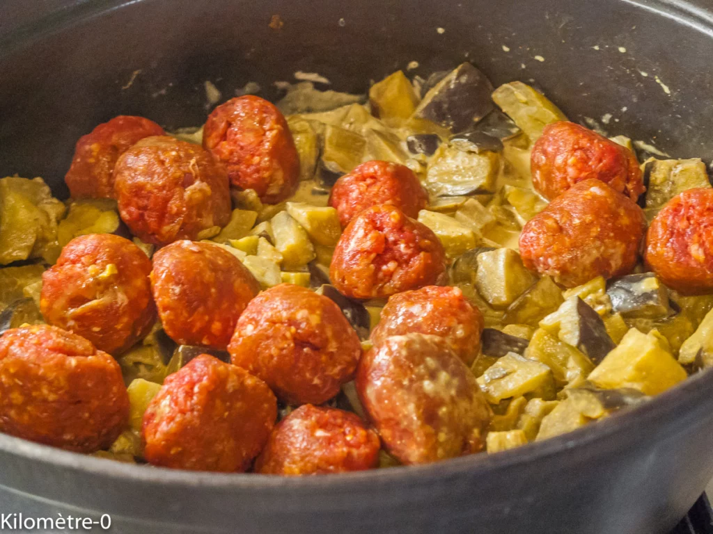 Curry d&rsquo;aubergines aux boulettes de boeuf - Étape 9