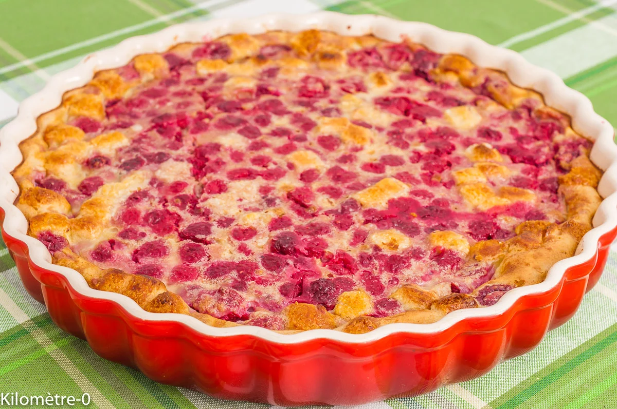 Photo de recette de clafoutis, laitage, framboises, coco, oeufs, dessert, facile, léger, flognarde, flaugnarde, fruits rouges, bio, Kilomètre-0, blog de cuisine réalisée à partir de produits de saison et issus de circuits courts