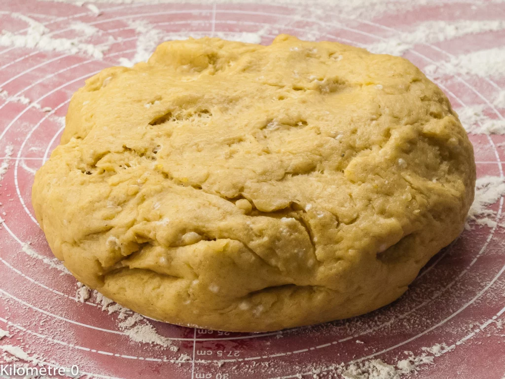 Gâteau de Noël roulé aux noix (Croatie) - Étape 11