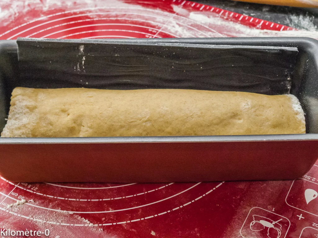 Gâteau de Noël roulé aux noix (Croatie) - Étape 15