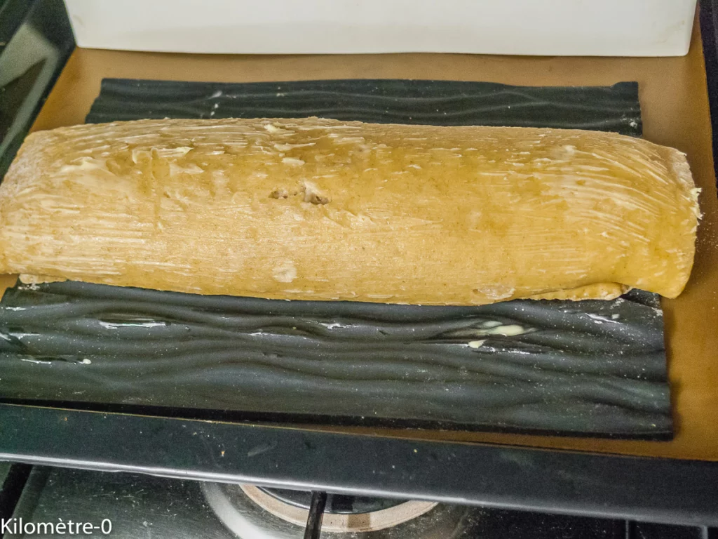 Gâteau de Noël roulé aux noix (Croatie) - Étape 16