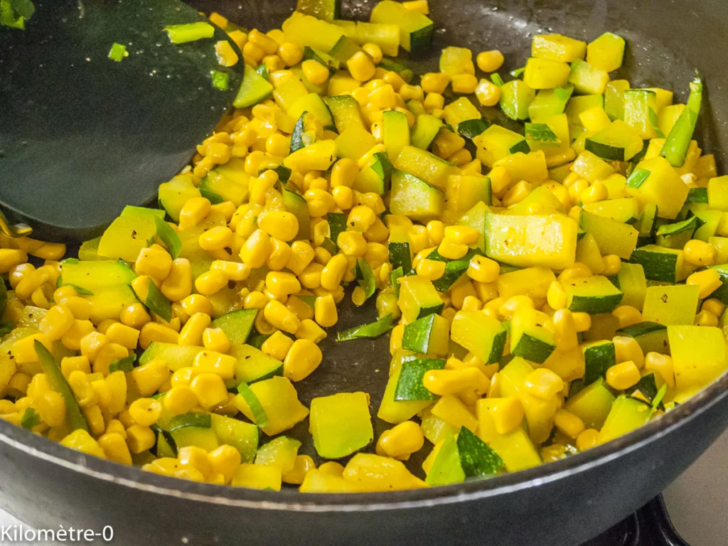 Cake salé aux courgettes, maïs et emmental - Étape 3