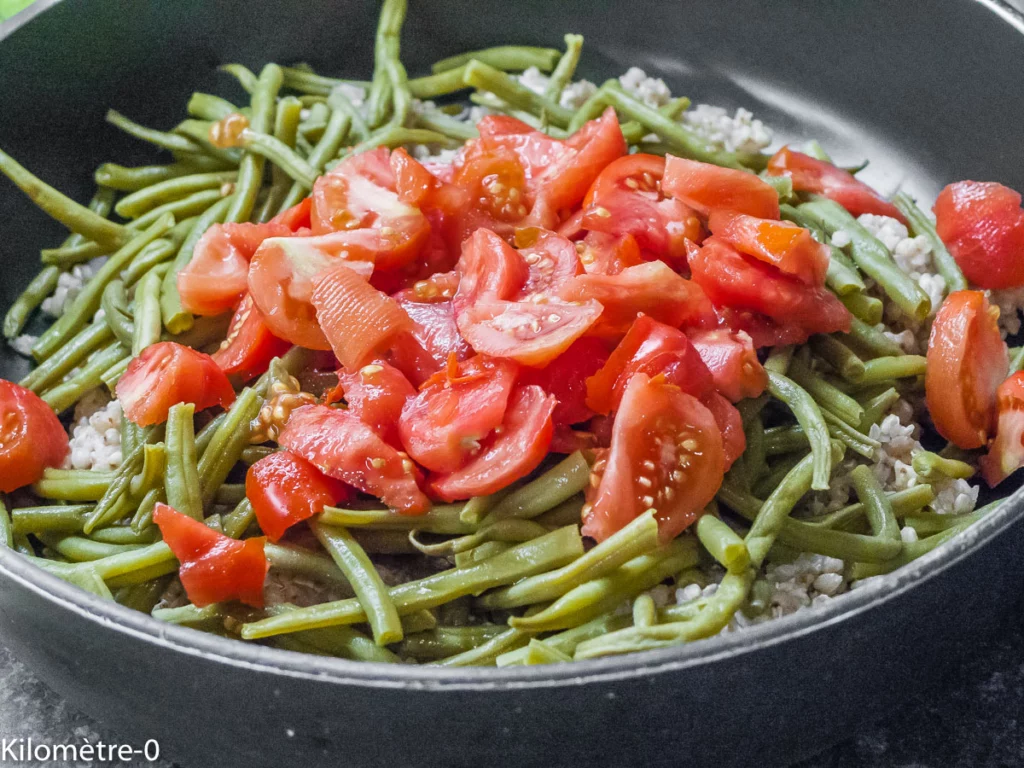 Sarrasin poêlé aux haricots verts et tomates - Étape 4