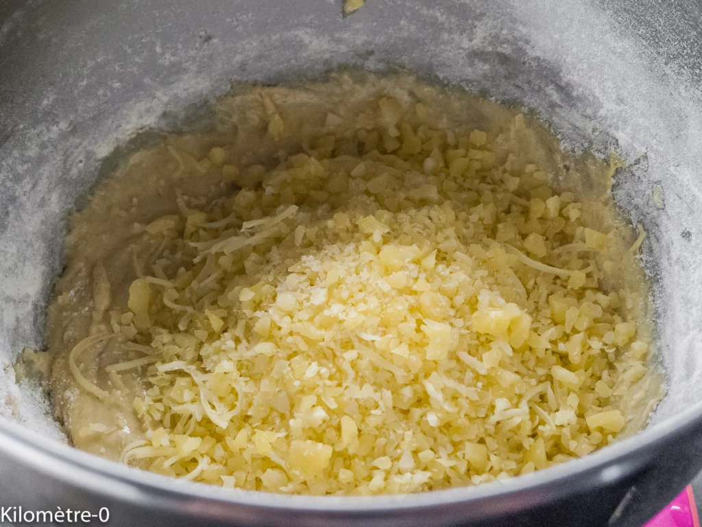 Cake salé chorizo, emmental - Étape 7