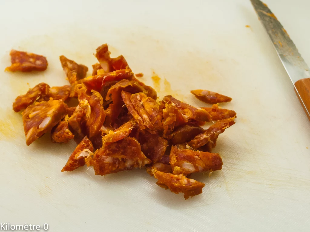 Cake salé chorizo, emmental - Étape 1