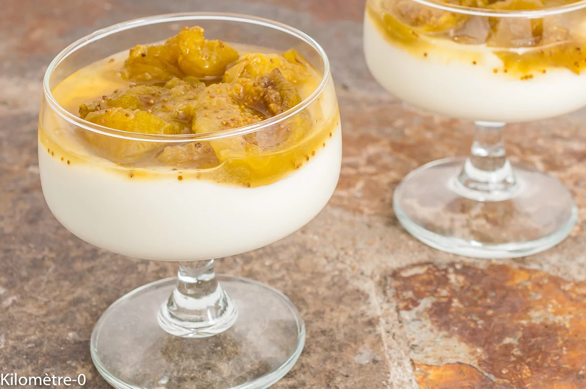 Photo de recette de compotée de figues, fruits, dessert, été, yaourt, laitage, bio, léger, facileKilomètre-0, blog de cuisine réalisée à partir de produits de saison et issus de circuits courts