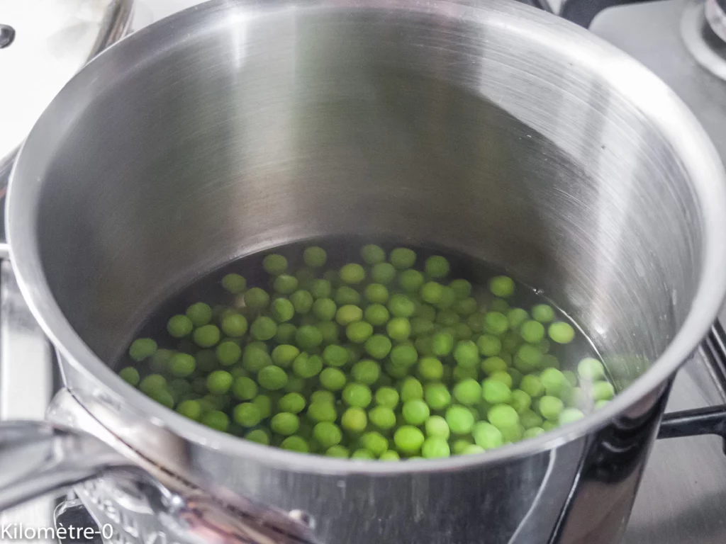 Aubergines farcies aux petits pois, sarrasin et yaourt - Étape 5