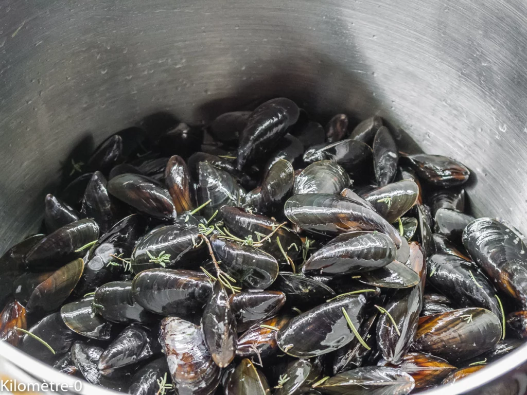 Moules aux haricots plats et tomates - Étape 4