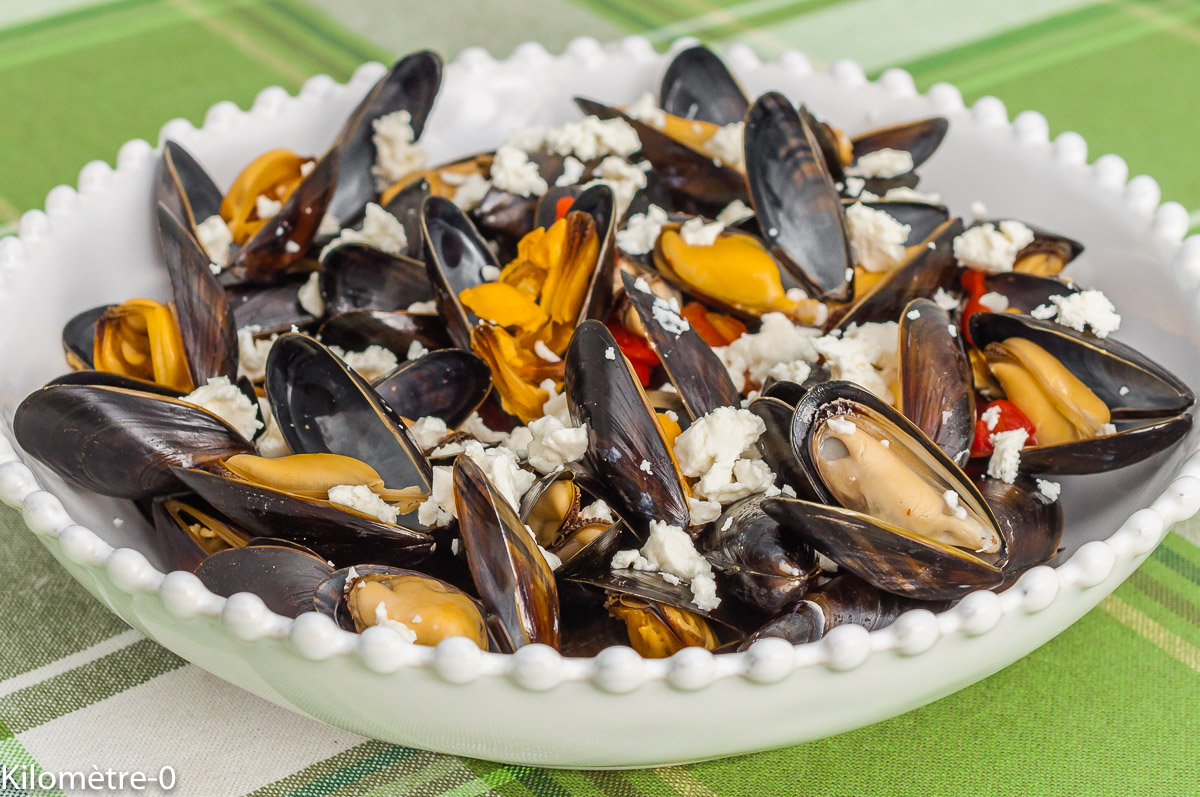 Photo de recette de moules, mollusques, fêta, poivrons, légumes, facile, légère, Kilomètre-0, blog de cuisine réalisée à partir de produits de saison et issus de circuits courts