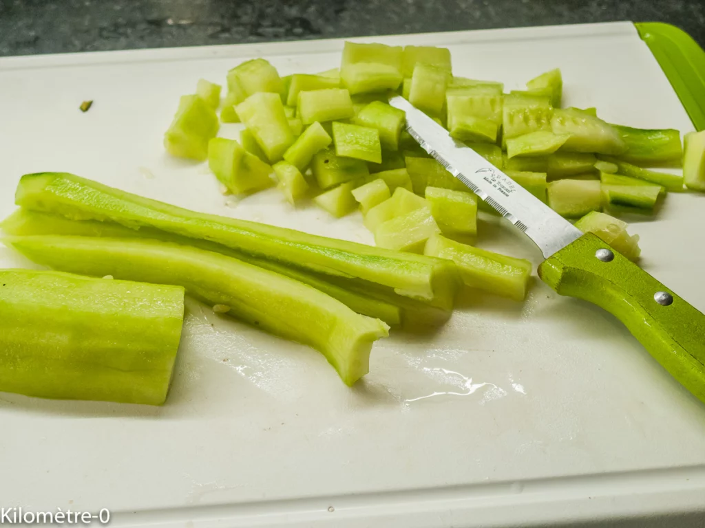 Salade de haricots rouges, sarrasin, tomates et concombre - Étape 6