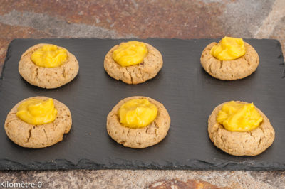 Photo de recette de biscuits, noix, citron, petits gâteaux, cake, lemon curd, gâteaux fourrés, bio, facile, healthy, Kilomètre-0, blog de cuisine réalisée à partir de produits de saison et issus de circuits courts