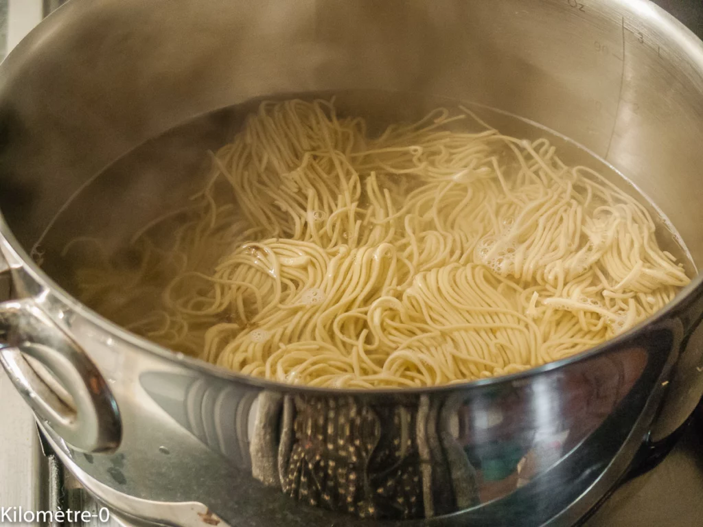 Nouilles chinoises aux cèpes et aux crevettes - Étape 3