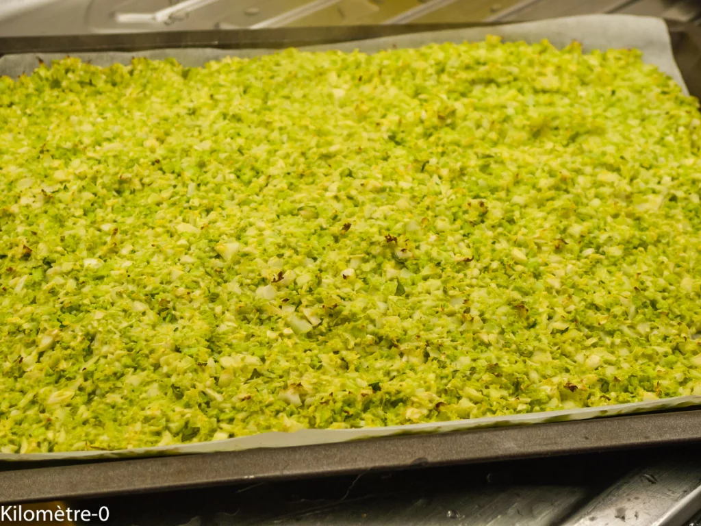 Pizza de chou romanesco au chorizo et crevettes - Étape 6